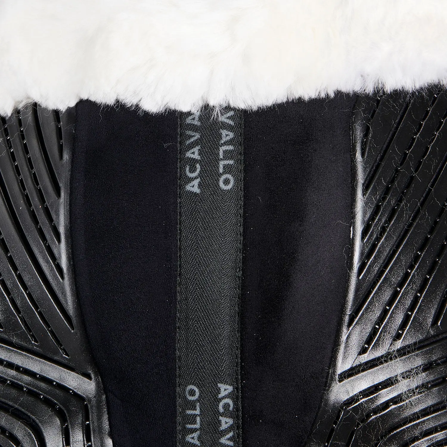 Acavallo Close Contact Gel & Memory Foam 1/2 Pad With Sheepskin - Image 53