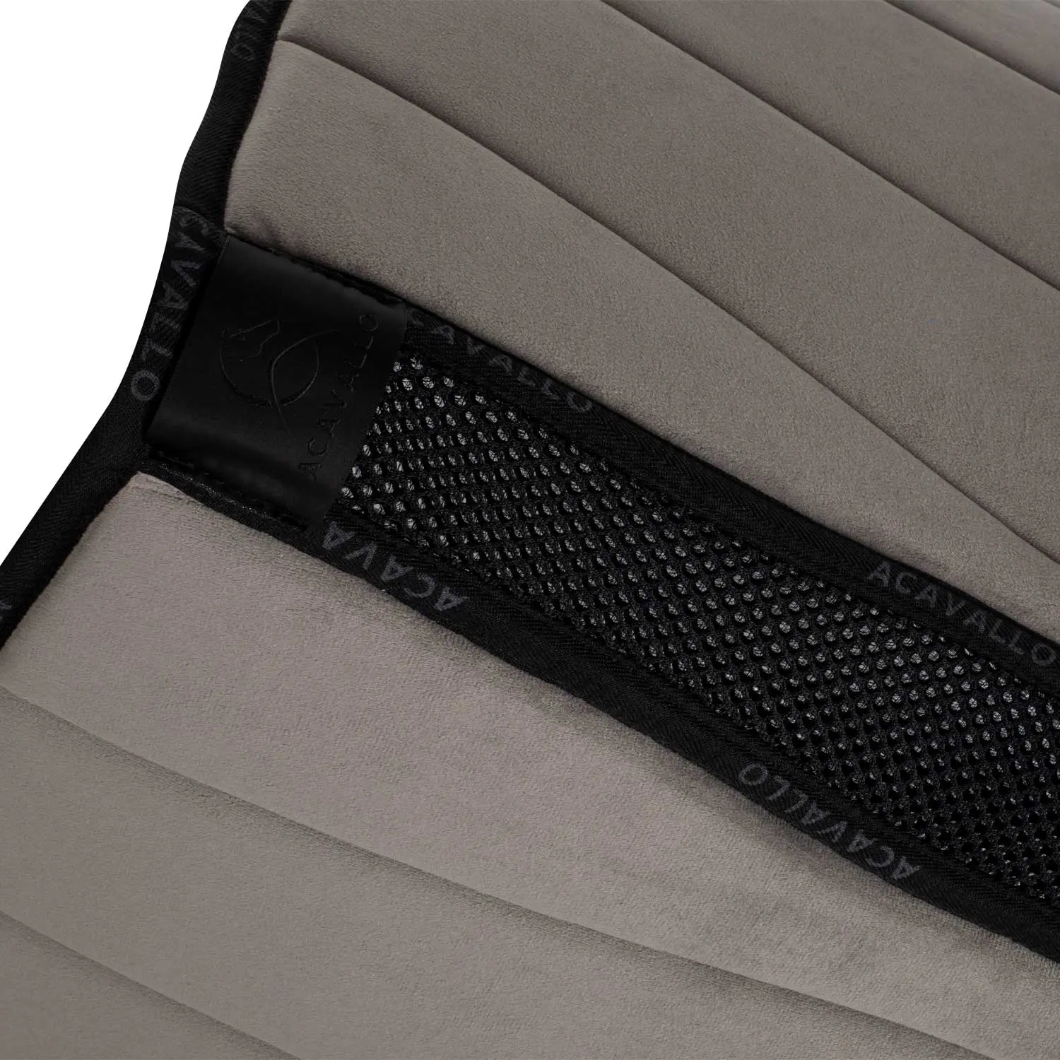 Acavallo Quilted Louvre Square Pad Jump - Image 14
