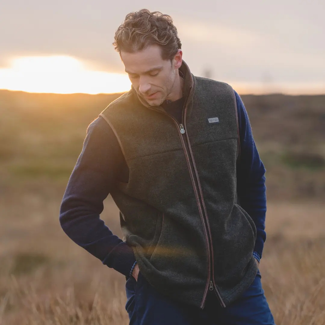 Toggi Blakeney Men's Sweater - Image 2