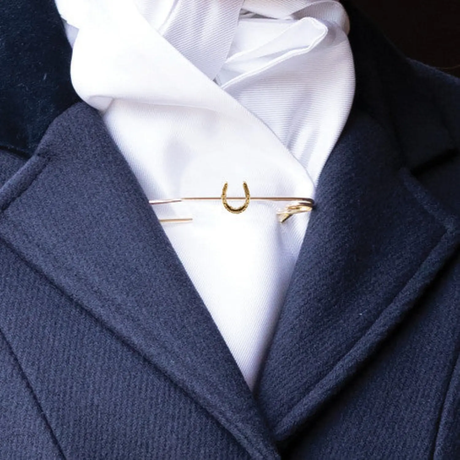 Equetech Traditional Gold Horseshoe Stock Pin
