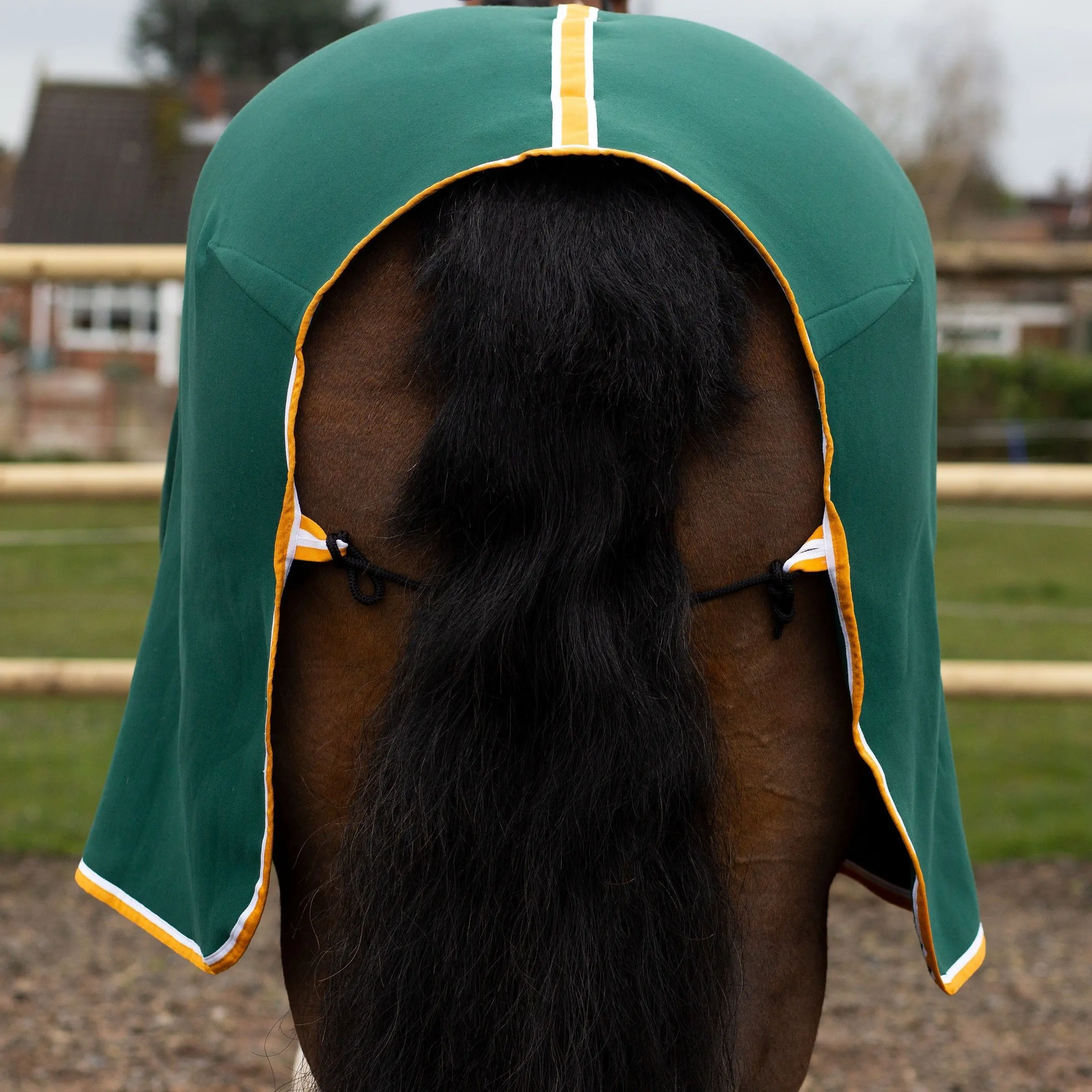 Gallop Green Jersey Cooler Rug - Image 4