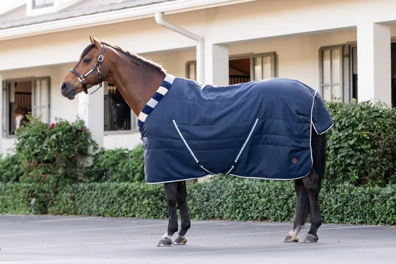 Horseware Ireland Newmarket Cosy Stable Rug 400G - Image 13