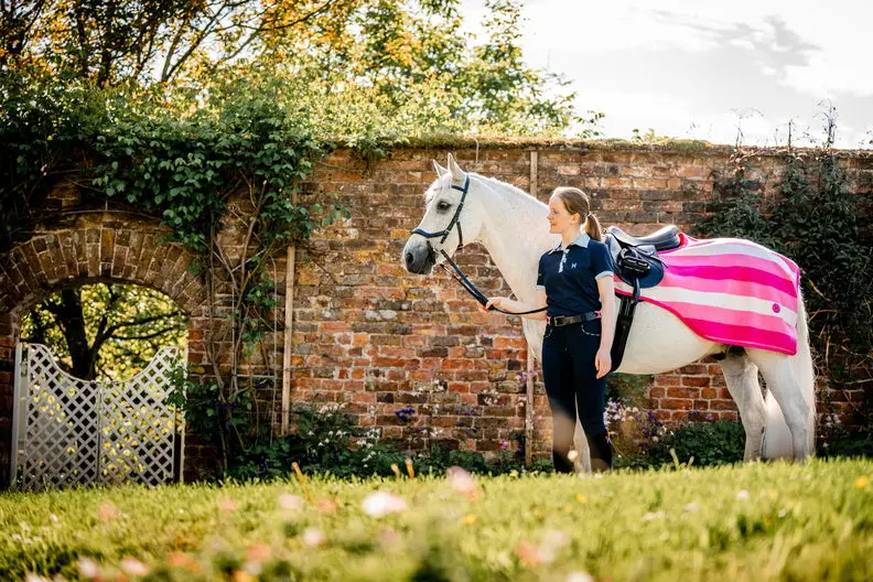 Horseware Ireland Newmarket Exercise Sheet Witney Pink - Image 3