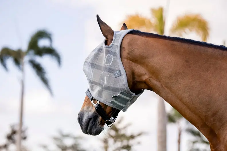 Horseware Ireland Newmarket Fly Mask (No Ears)- Witney Charcoal - Image 3