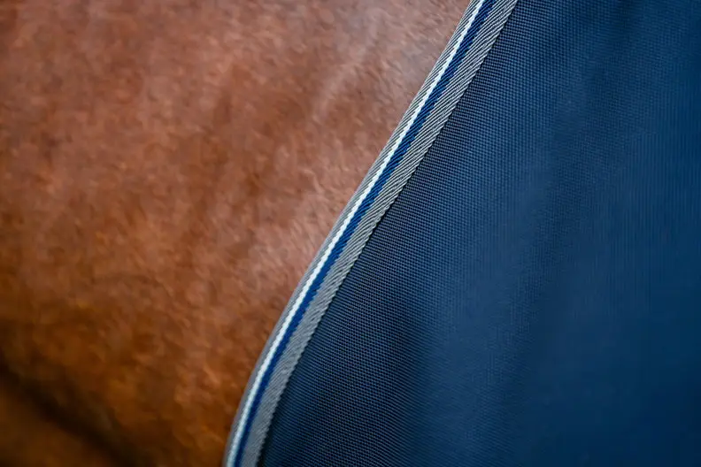 Horseware Ireland Rambo 1680D Plus Turnout Rug 100G Navy / Thunderstorm Grey & Silver - Image 13