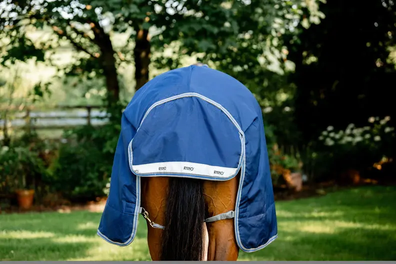 Horseware Ireland Rhino Wug Turnout Rug 250G Vl Navy / Titanium Grey & Classic Blue - Image 2