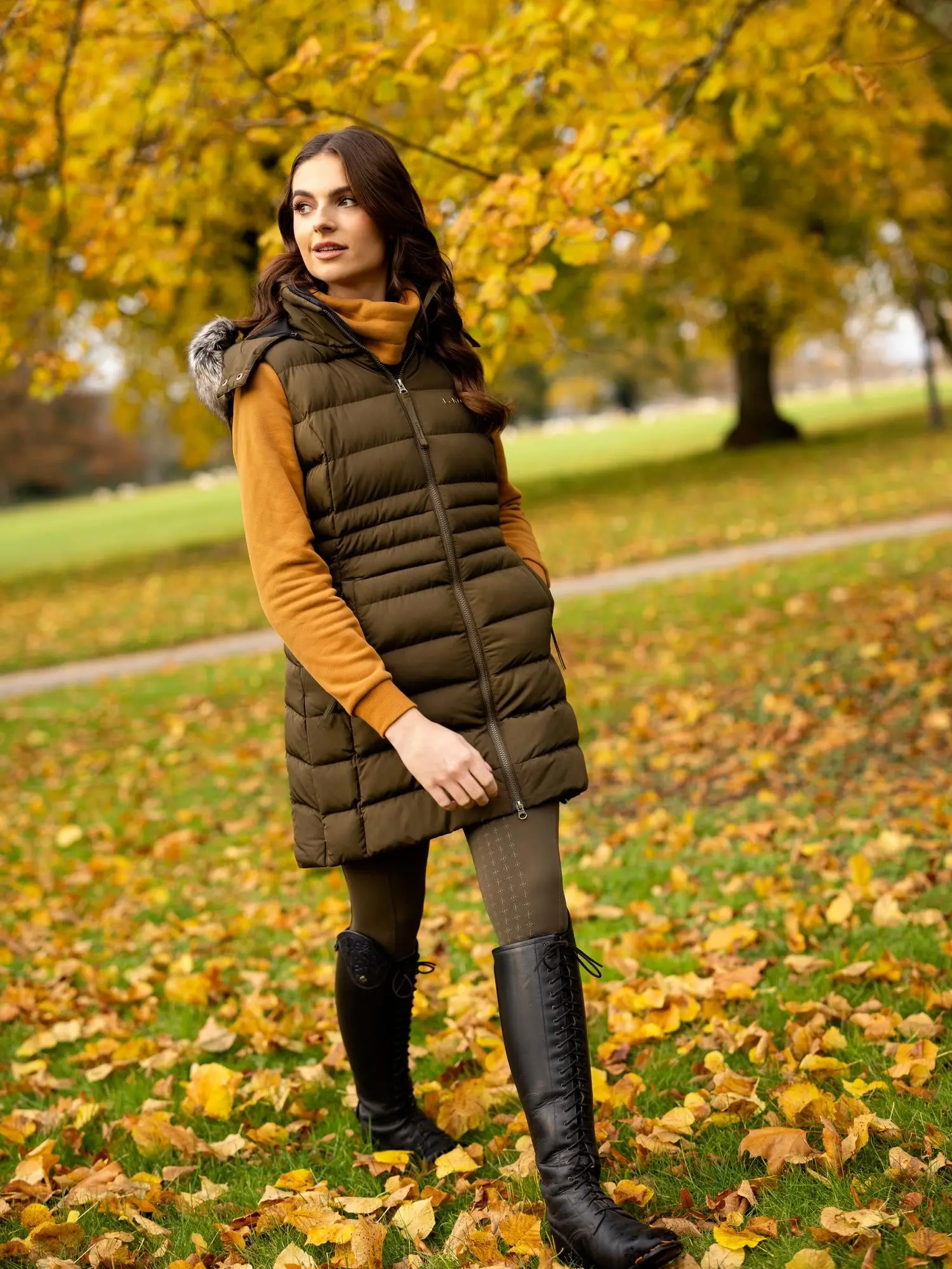 LeMieux Alpine Harper Longline Puffer Gilet - UK 6 - Image 2