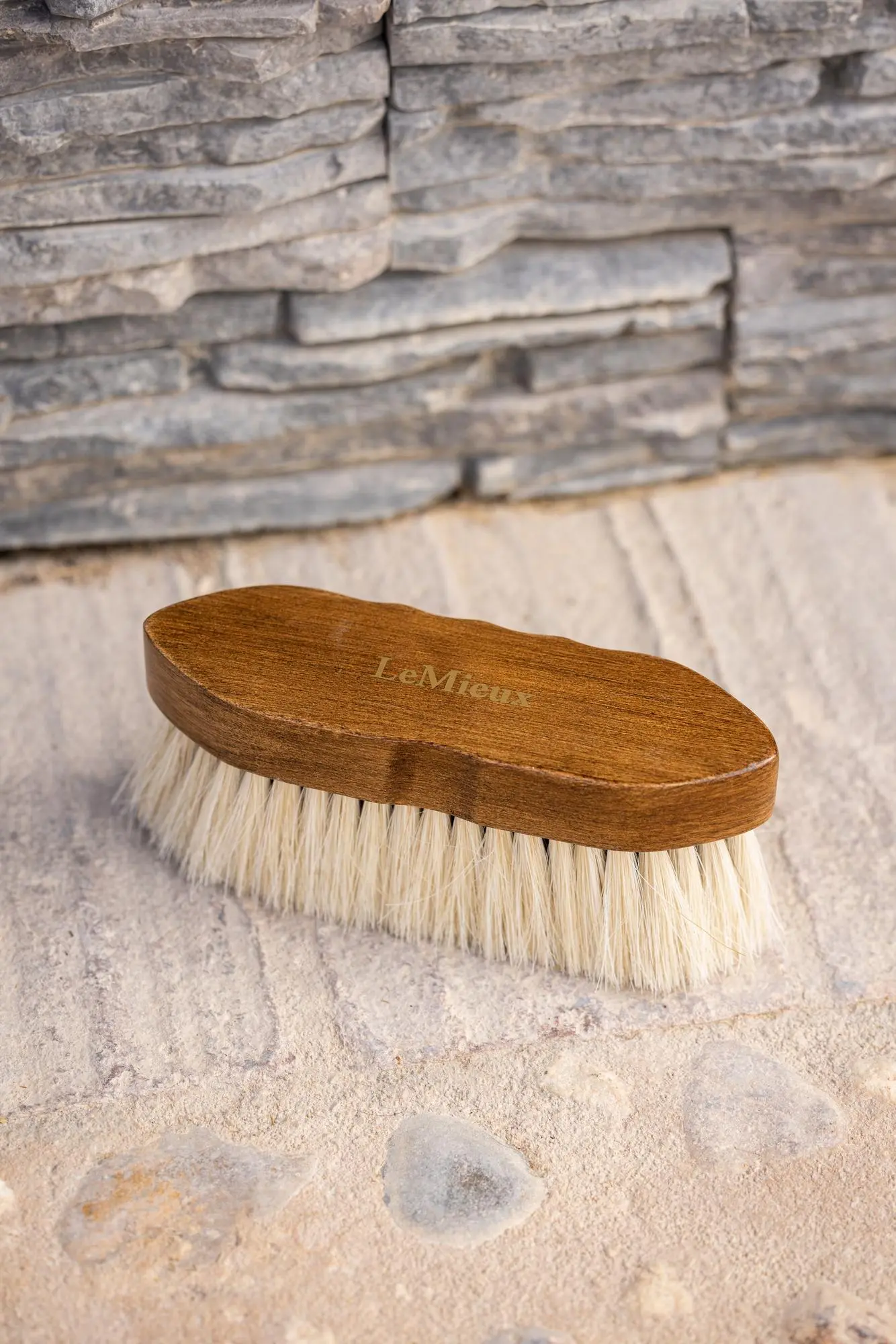 LeMieux Artisan Soft Finishing Brush