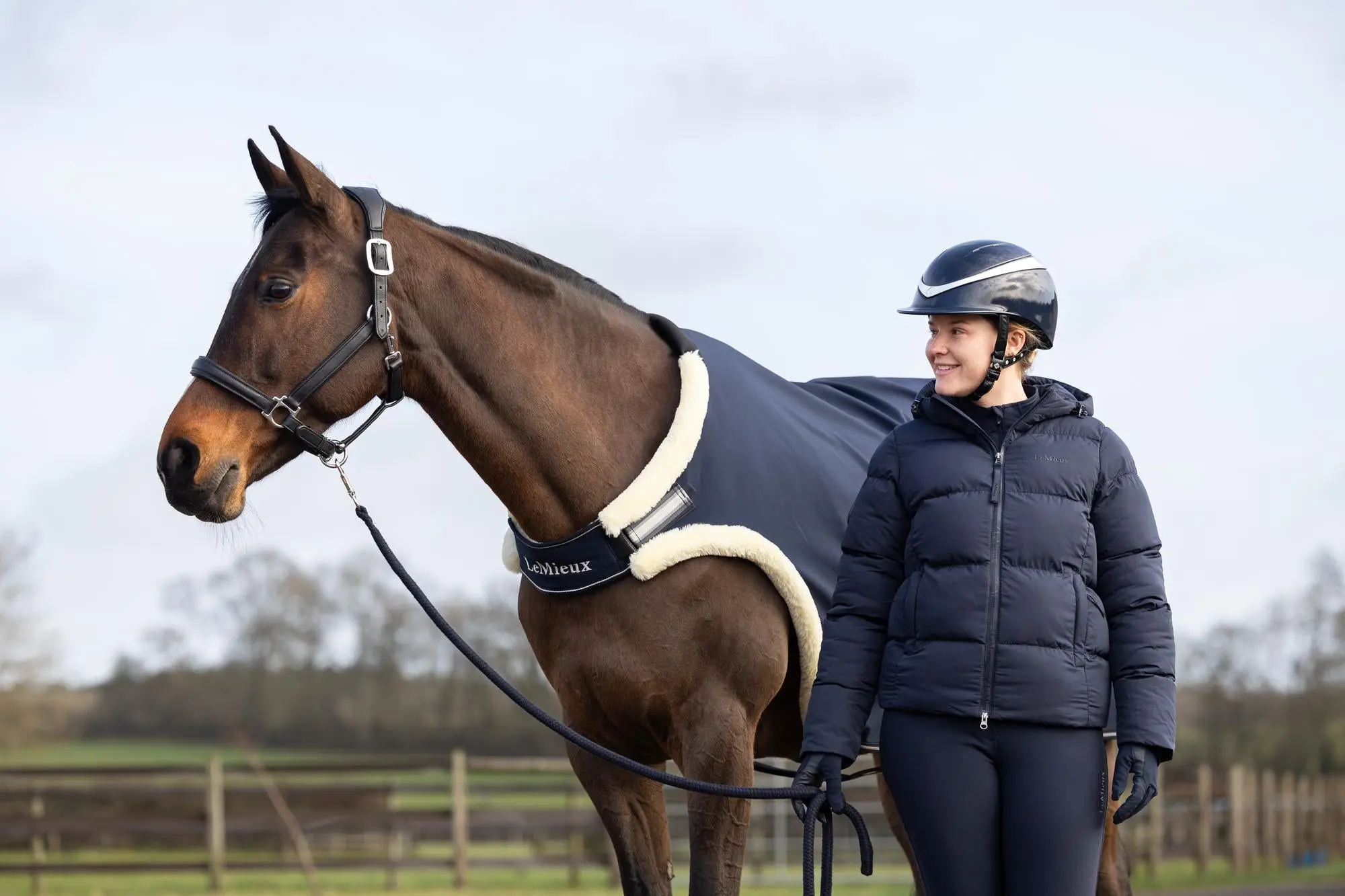 LeMieux Navy Horse Walker Rug - Image 6