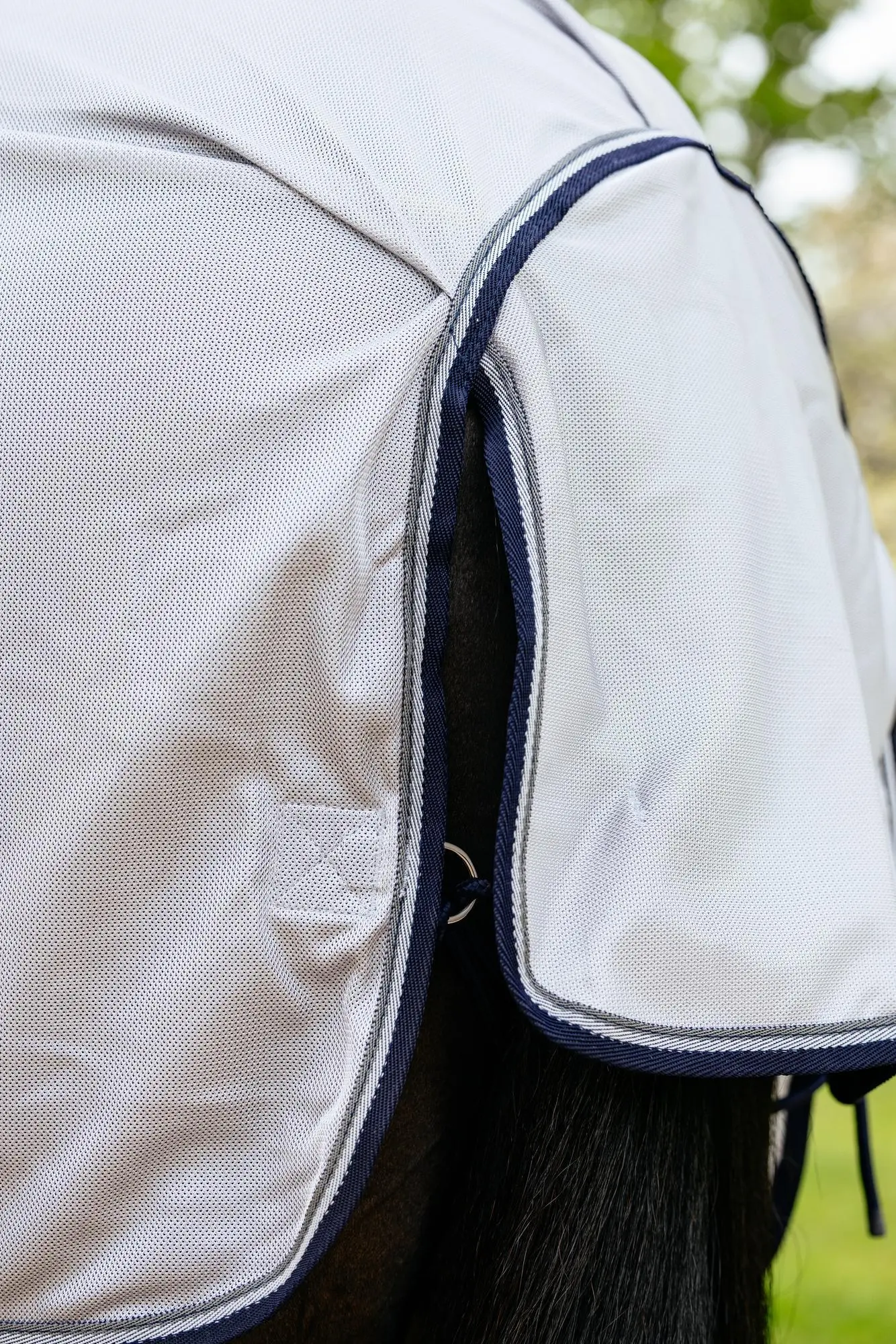 LeMieux Ride On Fly Rug Grey - Image 5