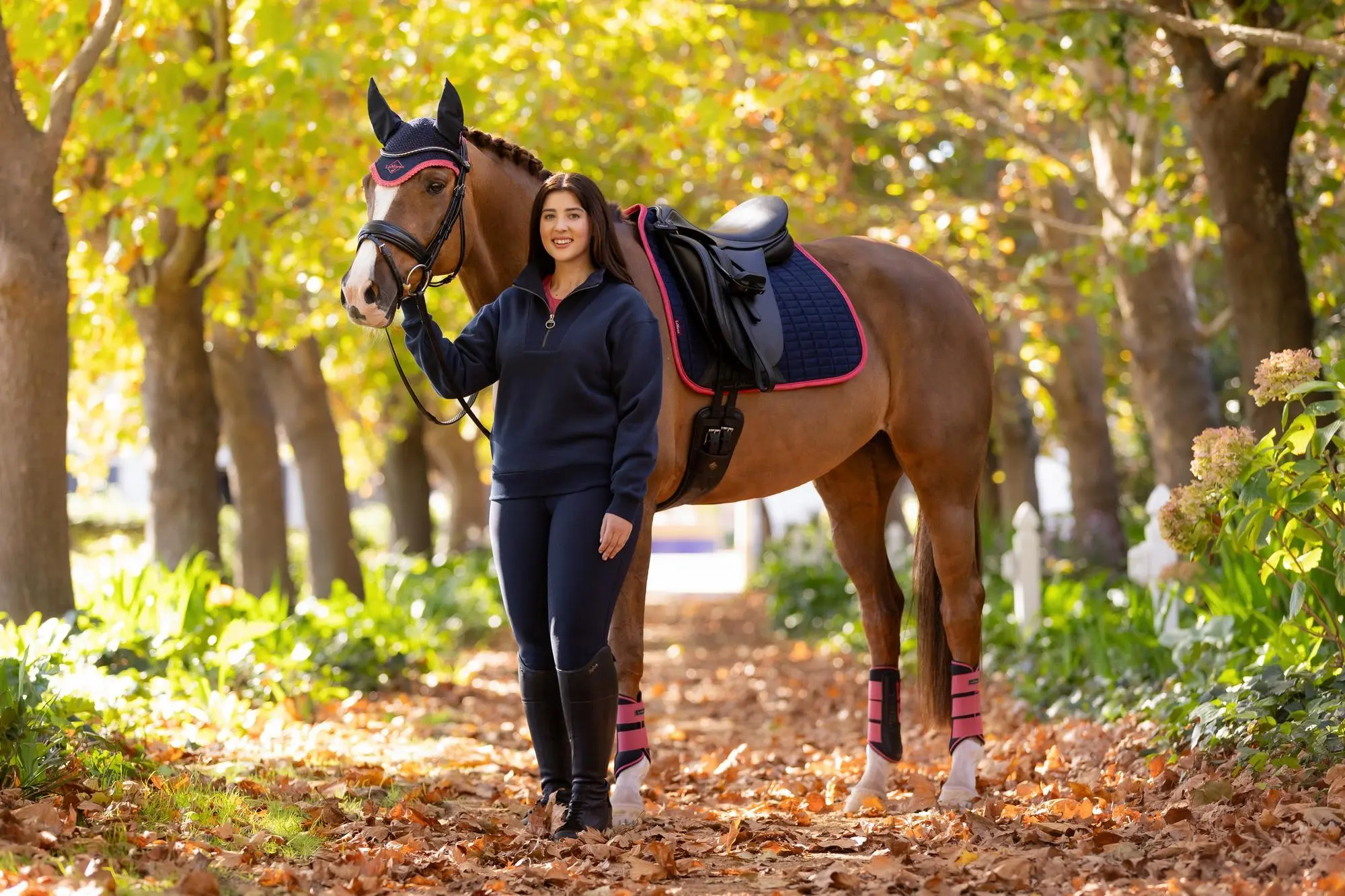 LeMieux Suede Dressage Square Navy/Cranberry - Image 5