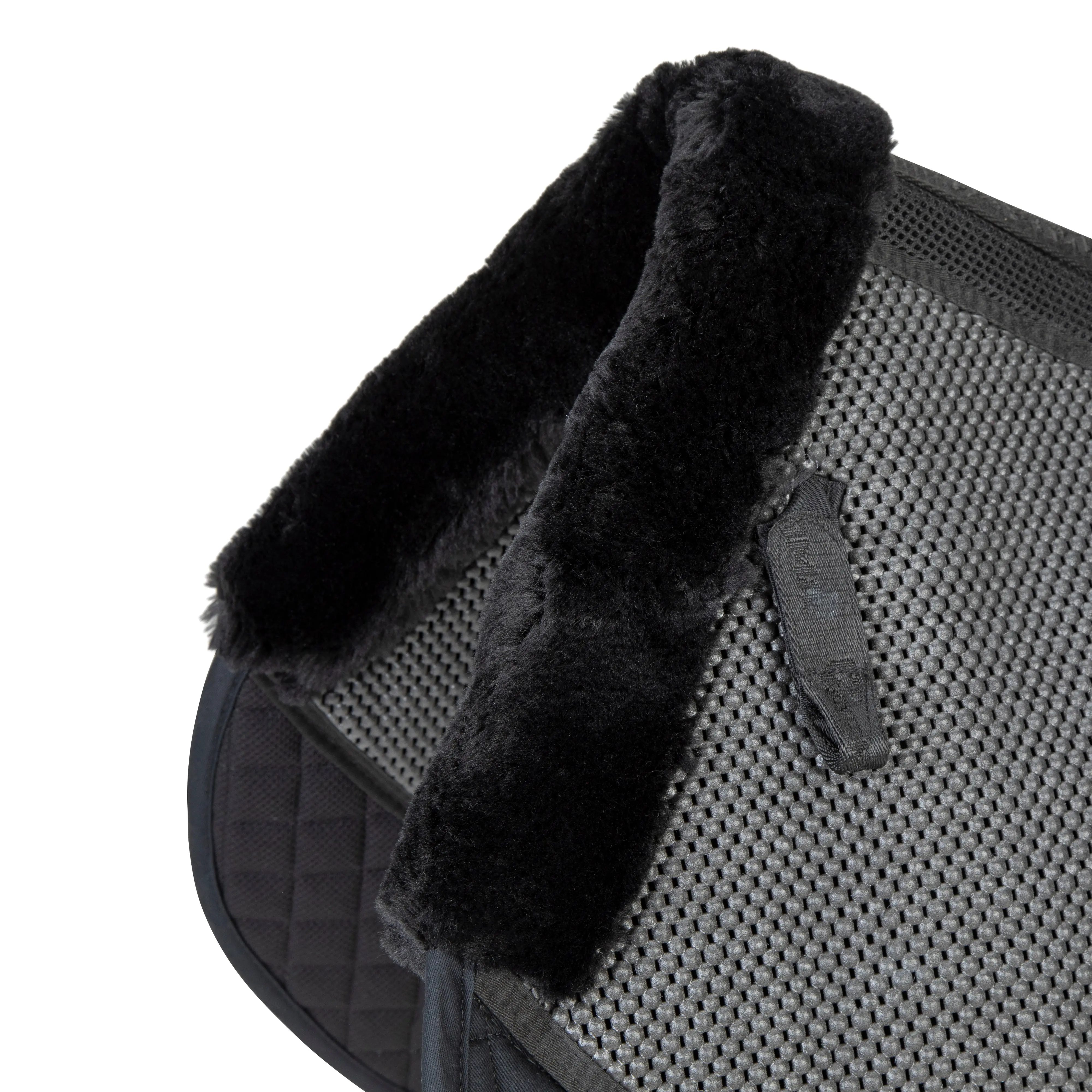 Shires ARMA Soft Grip Jump Saddlecloth Black - Image 5