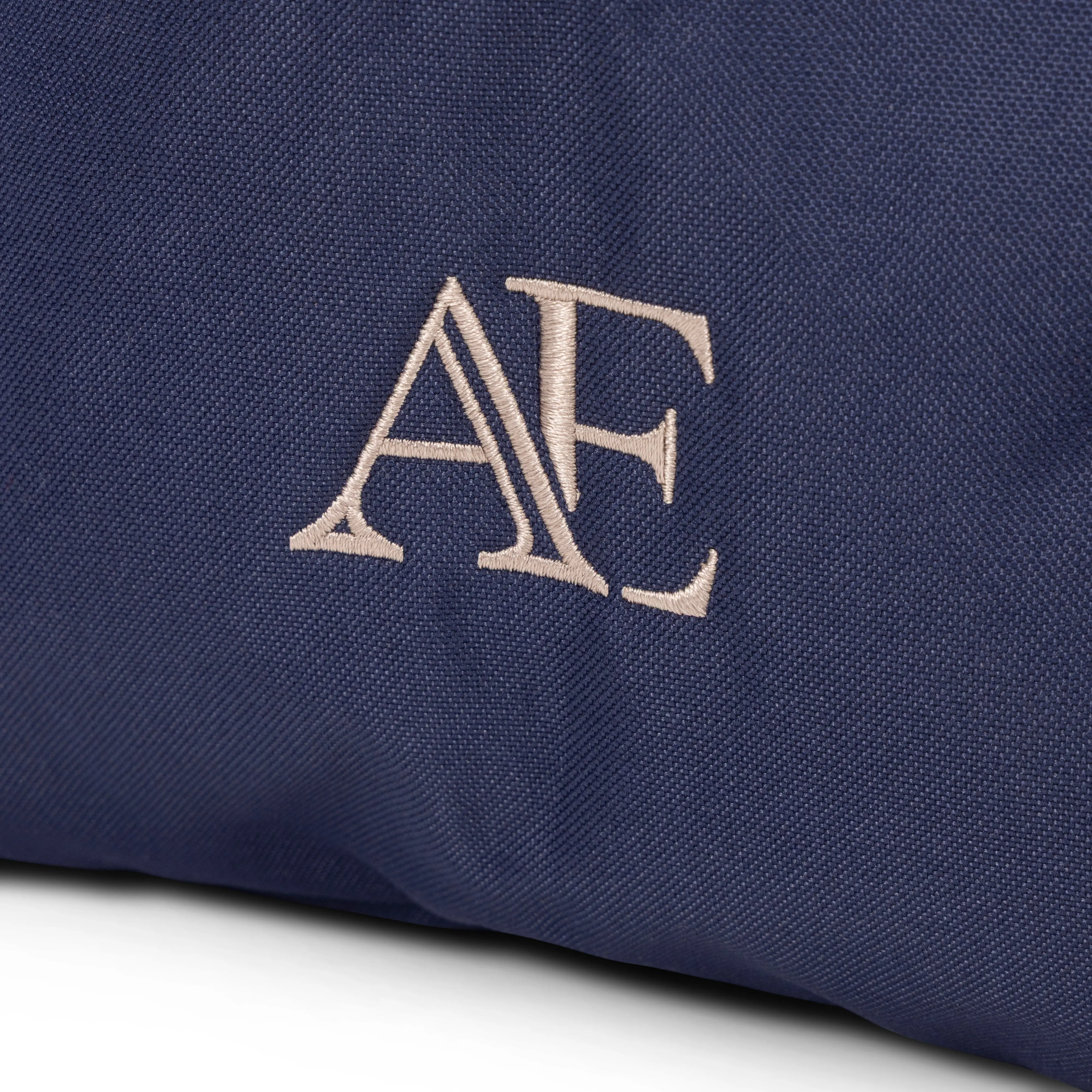 Shires Aubrion Equestrian Hat, Whip & Boot Bag - Image 9
