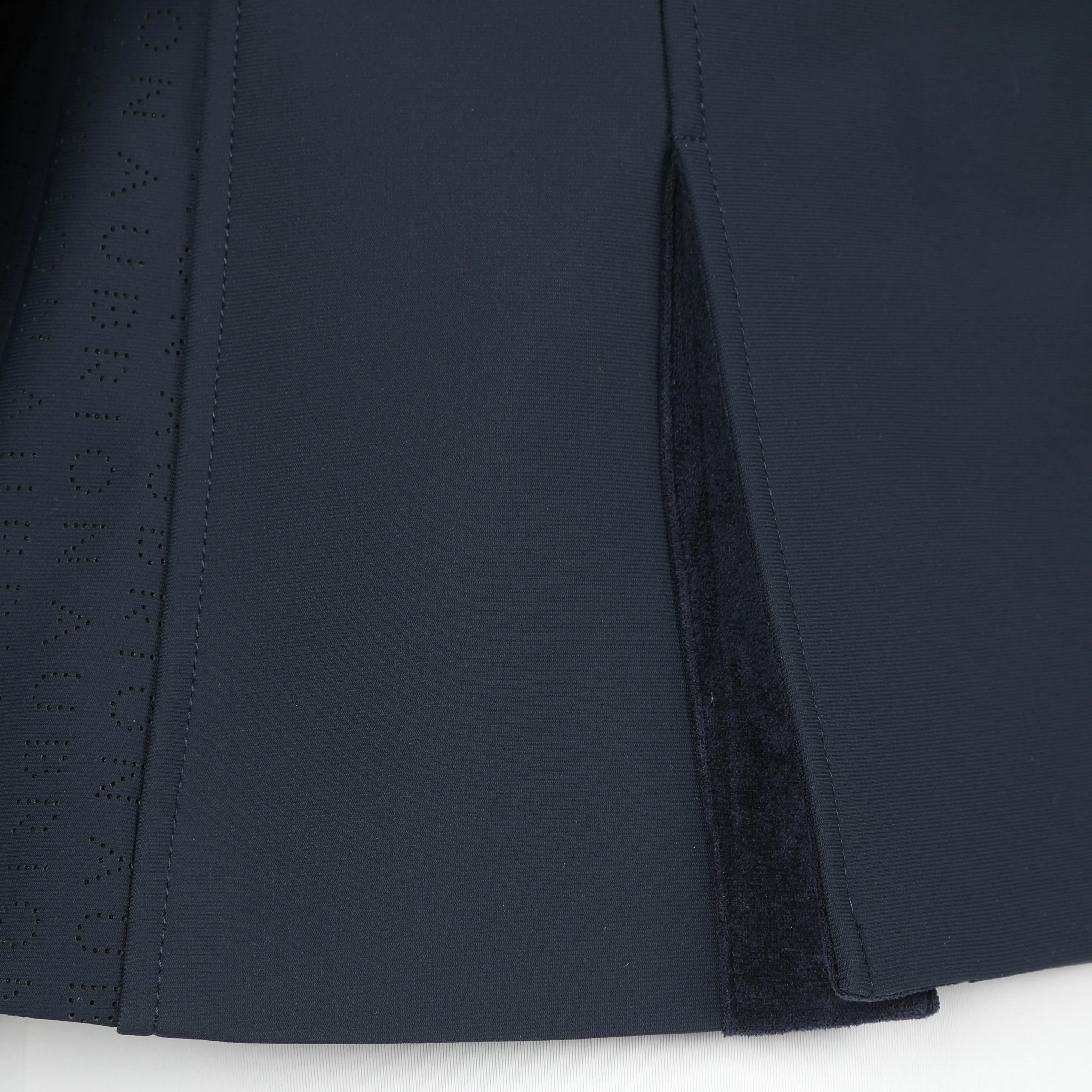 Shires Aubrion Navy Young Rider Bolton Show Jacket - Image 6