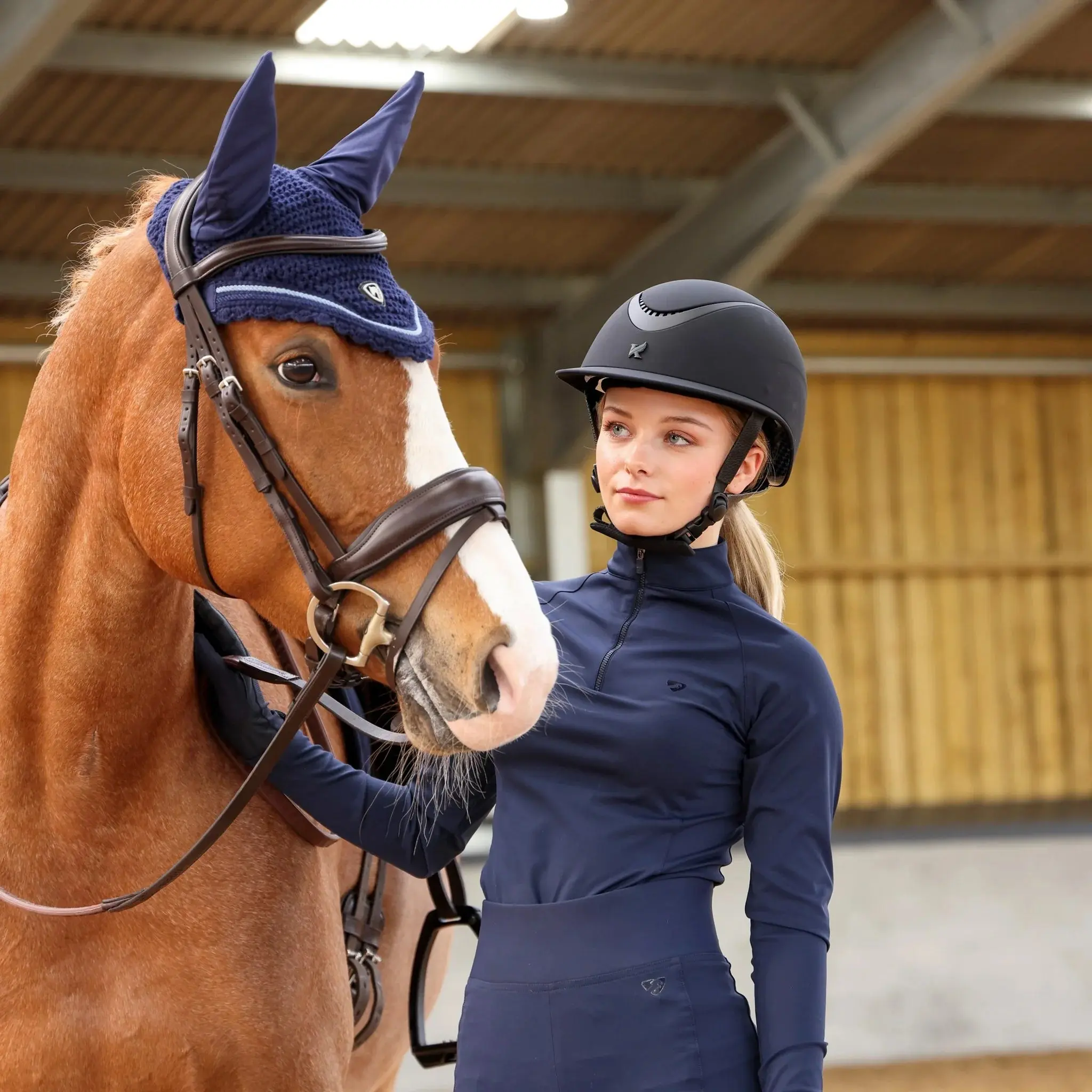 Shires Navy Aubrion Eltar Base Layer - Image 6