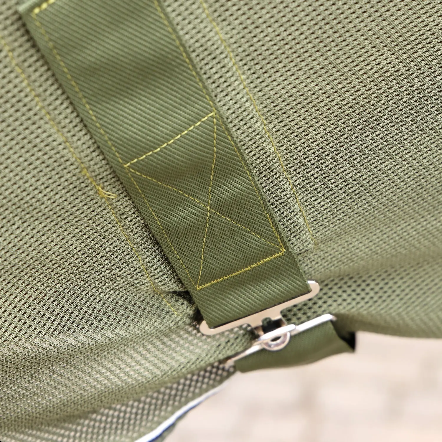 Shires Tempest Original Khaki Fleece/Mesh Cooler Rug - Image 3