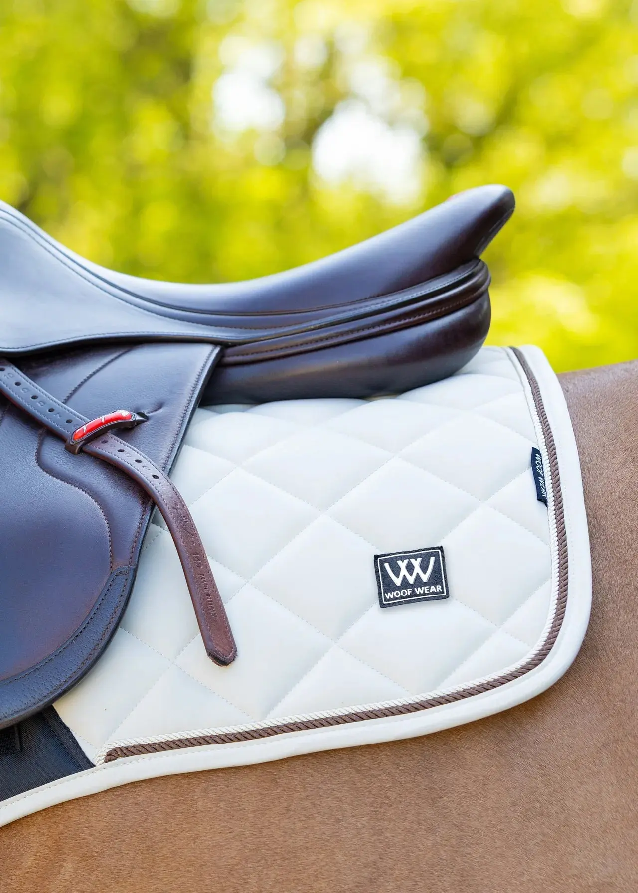 Woof Wear Stone Vision Aura Saddle Close Contact Pad - Image 2